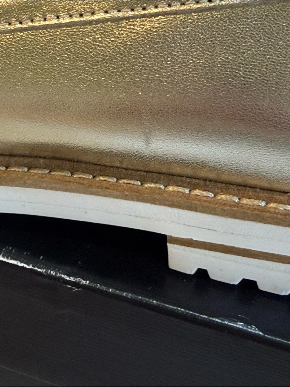 NEW Talbots LAURA LINK LEATHER LOAFERS - METALLIC Gold, Size 7.5